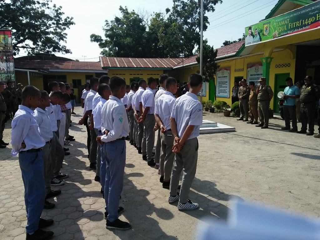 Satpol PP Sergai Gelar Operasi Kasih Sayang, 35 Siswa Terjaring, 9 Diantaranya Positif Narkoba