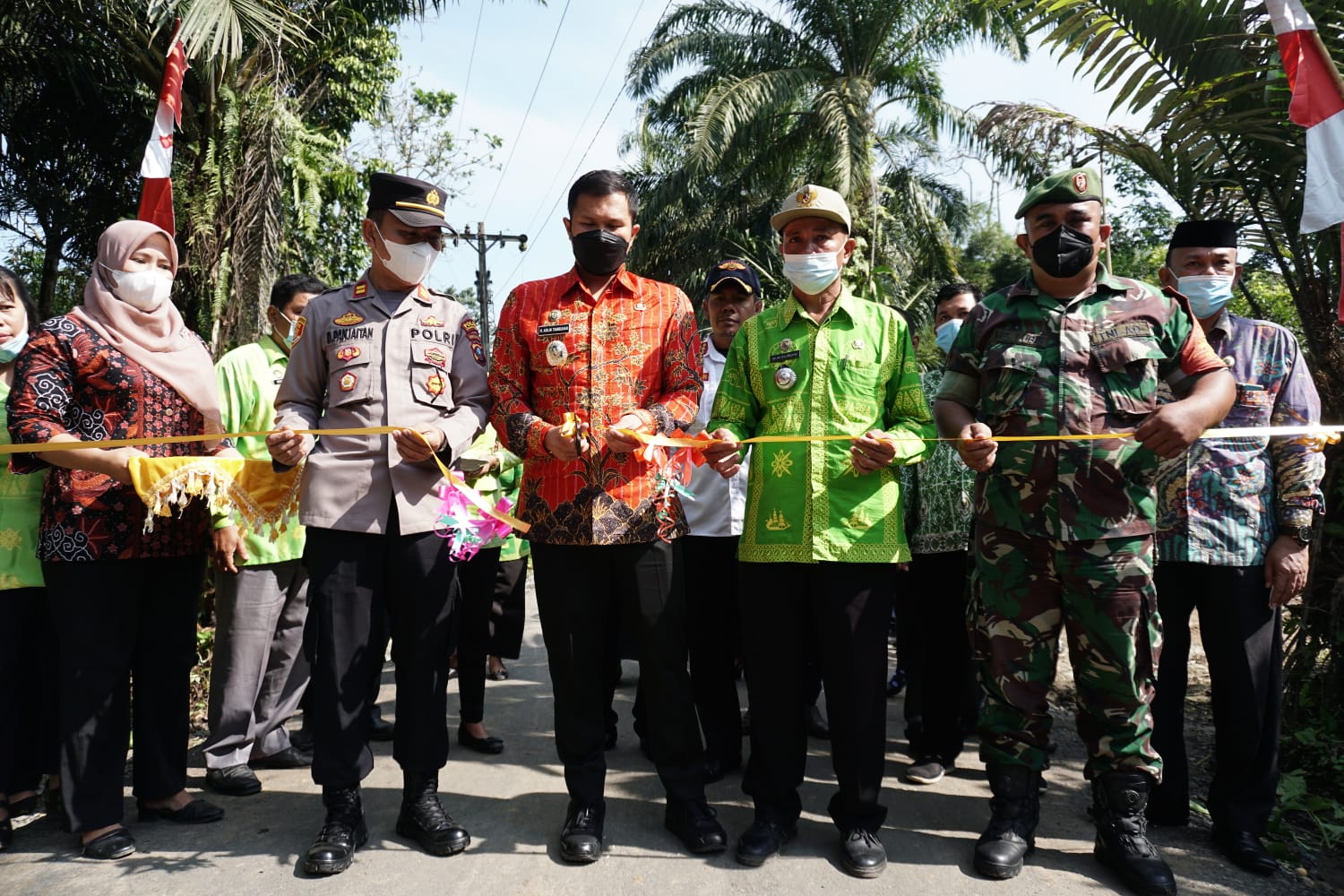 Hadiri Syukuran di Kotarih, Wabup Minta Warga Jaga dan Rawat Jalan