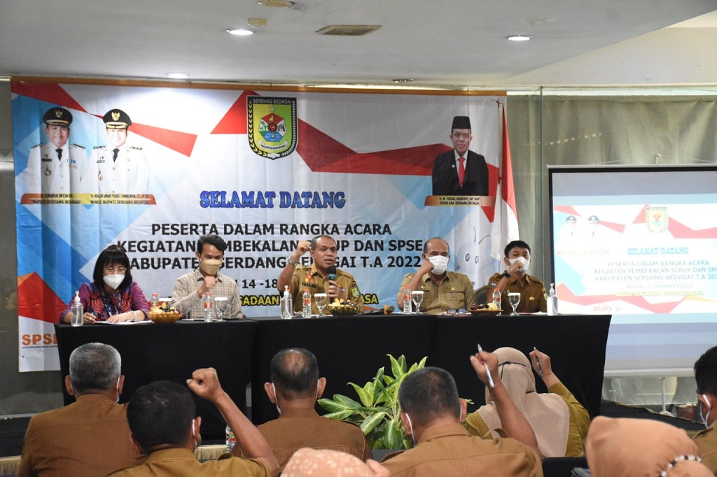 Tingkatkan Sektor UMKM, Pemkab Sergai Gelar Pembekalan SIRUP dan SPSE