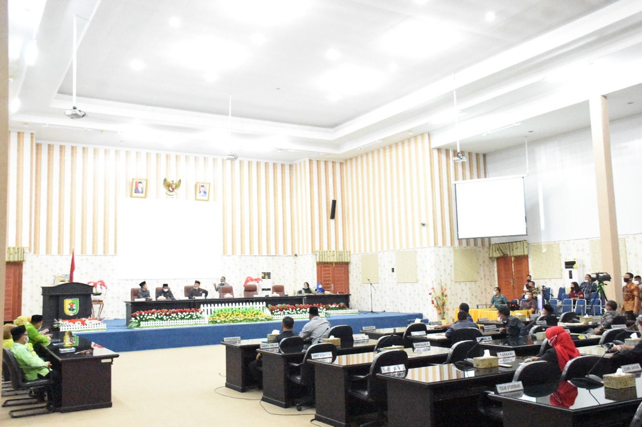 Bupati Sergai Hadiri Rapat Paripurna dengan 3 Agenda