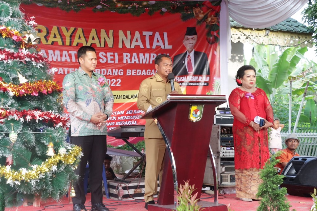 Bupati dan Wabup Sergai Hadiri Safari Natal Kecamatan Sei Rampah