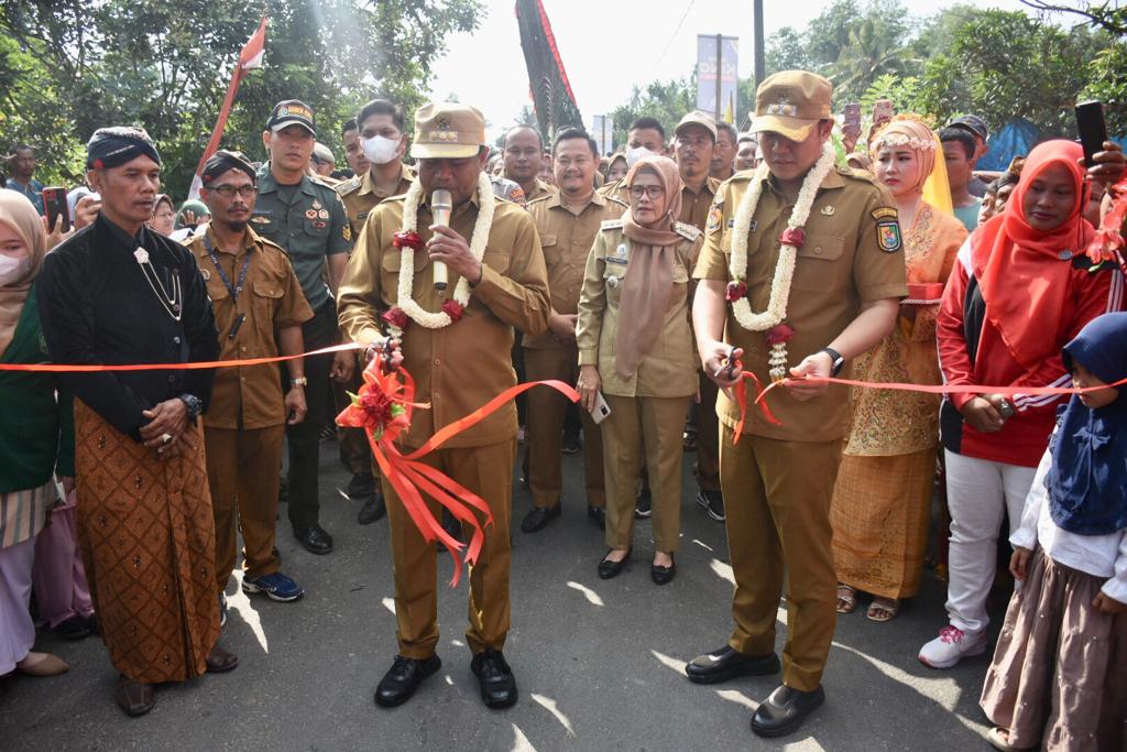 Bupati-Wabup Sergai Resmikan Ruas Jalan di Dolok Masihul