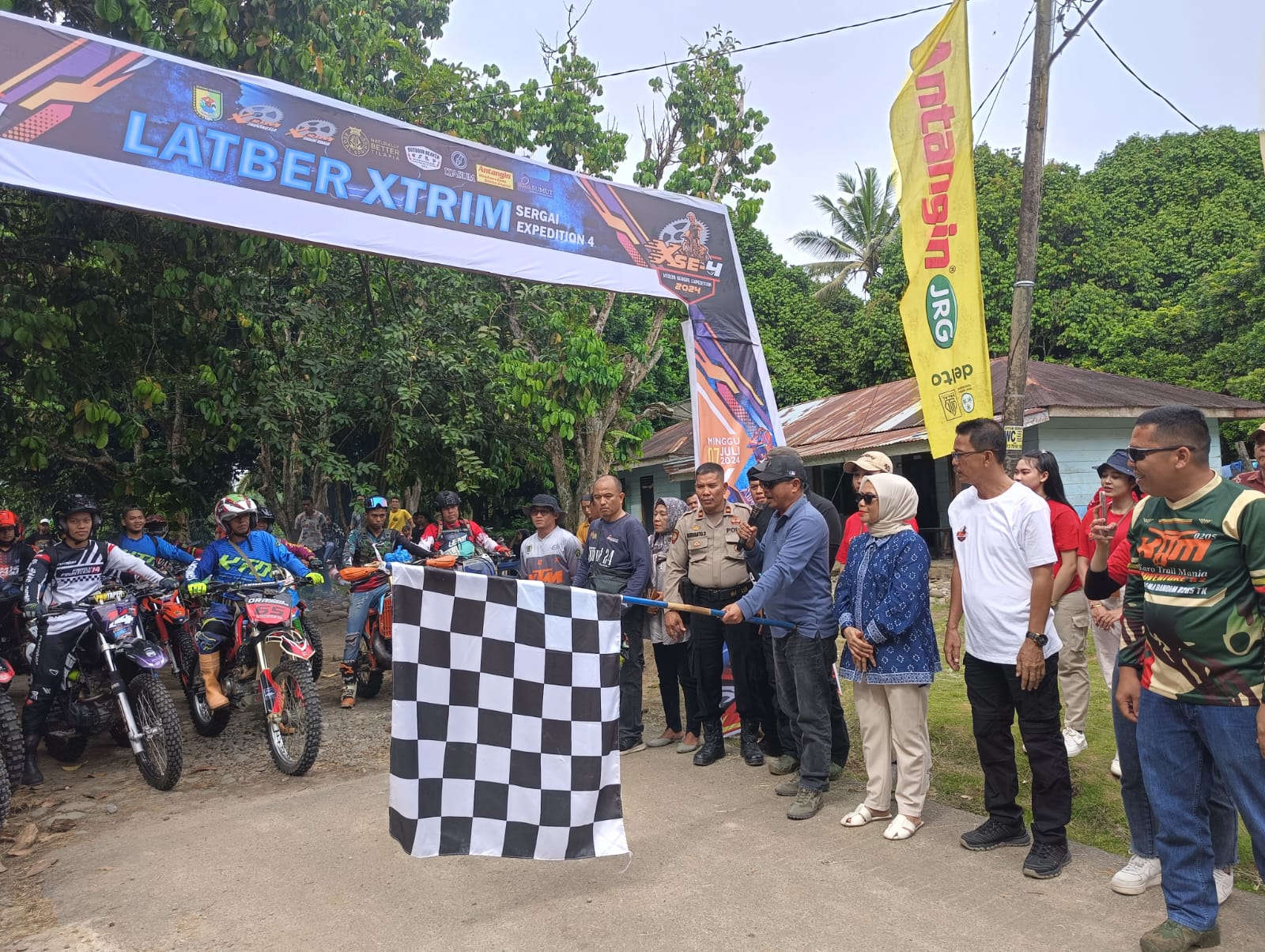 Jadi Lokasi Latber Ratusan Rider Xtrim, Bupati Sergai Harap Wisata Bartong Semakin Dikenal