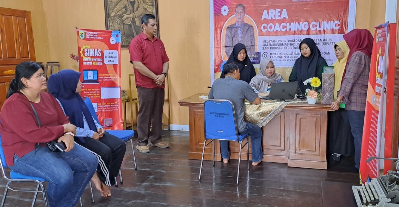 Kembangkan Usaha Industri, Sergai Launching Sarana Coaching Clinic SIINAS