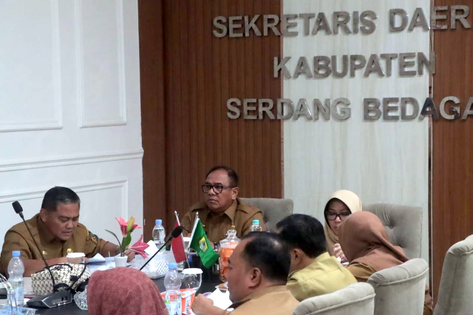 Evaluasi Retribusi Daerah, Pjs. Bupati Sergai Dorong Implementasi Langkah Konkret